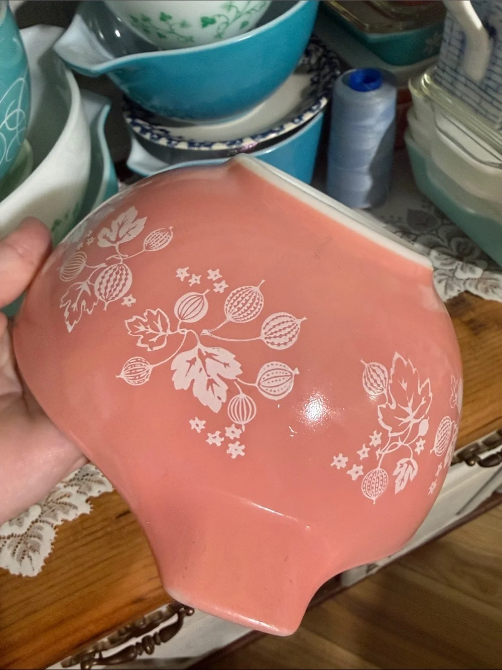 PYREX pink gooseberry 442 Cinderella mixing bowl